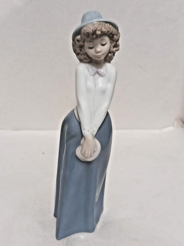 Nao lladro too cute or - "too, girl