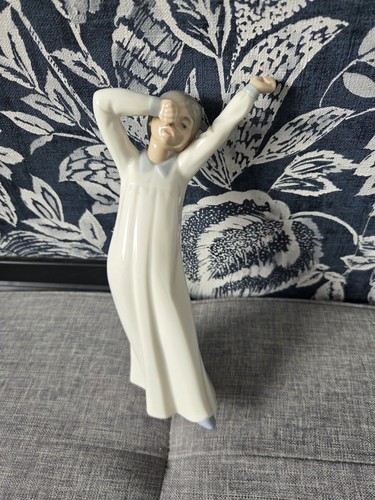 Lladro nao figure young child - lladro,