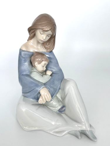 Nao lladro the - by,