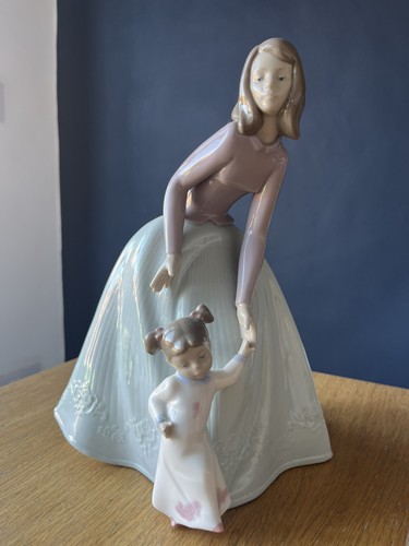 Lladro ornament mother - lladro, and