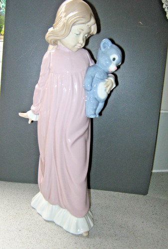 1978 nao lladro bianca - 1978, by