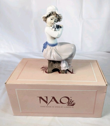 Nao lladro big hug - a,