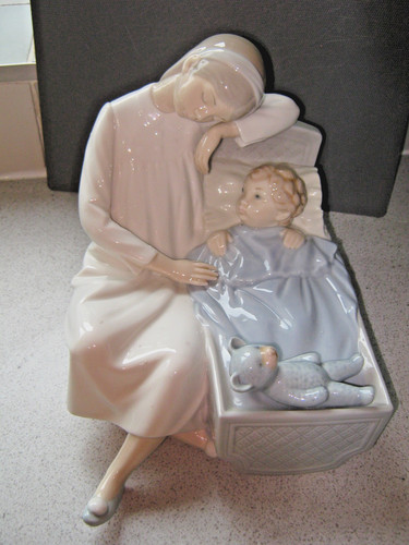 Nao lladro the cradle - nao,
