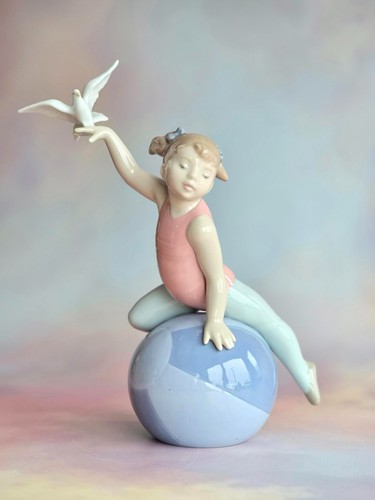 Nao lladro grace - lladro, poise