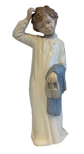 Nao lladro figurine - lladro,