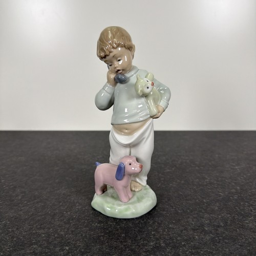 Nao lladro boy - lladro, the