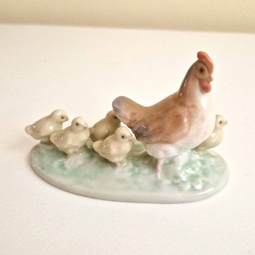 Nao lladro chicken hen - lladro, and