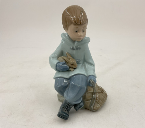 Nao lladro resting on - lladro, "resting