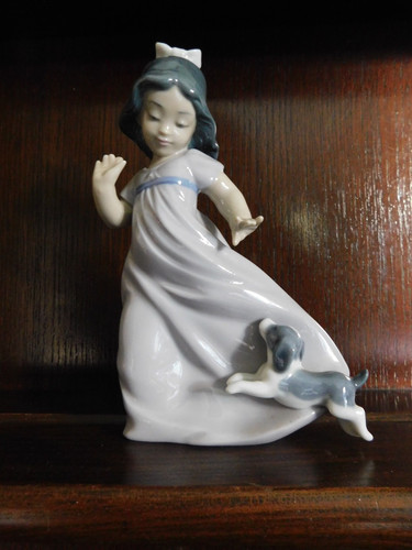 Vintage nao lladro - by,